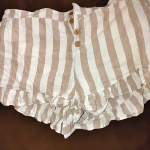 NWOT LC Lauren Conrad Stripped Shorts W/ Buttons